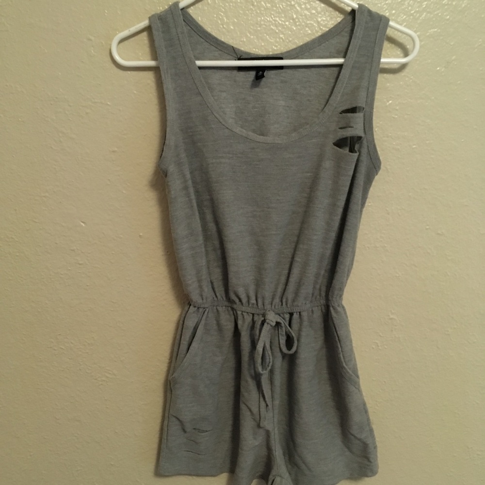 🌸Derek Heart Romper 🌸